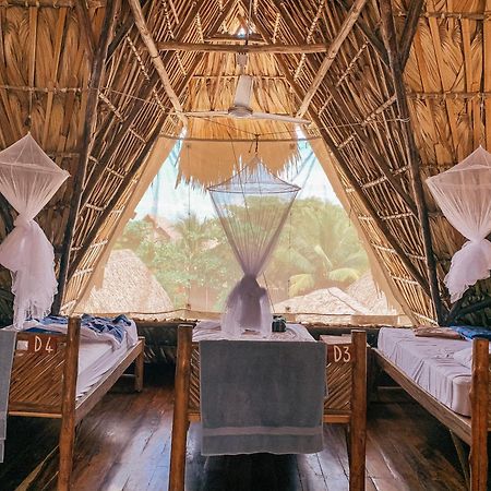 ホテル Paredon Surf House El Paredón Buena Vista 部屋 写真