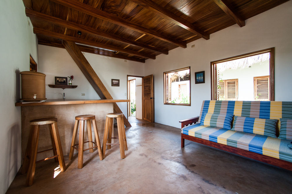 ホテル Paredon Surf House El Paredón Buena Vista エクステリア 写真